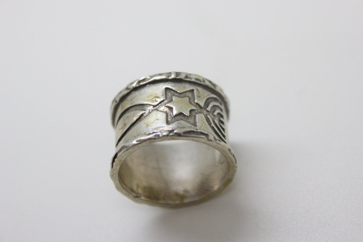 Beautiful Ornament 925 Sterling Silver Ring Band image 1
