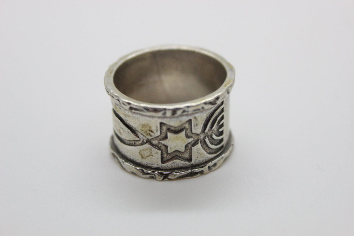 Beautiful Ornament 925 Sterling Silver Ring Band image 0